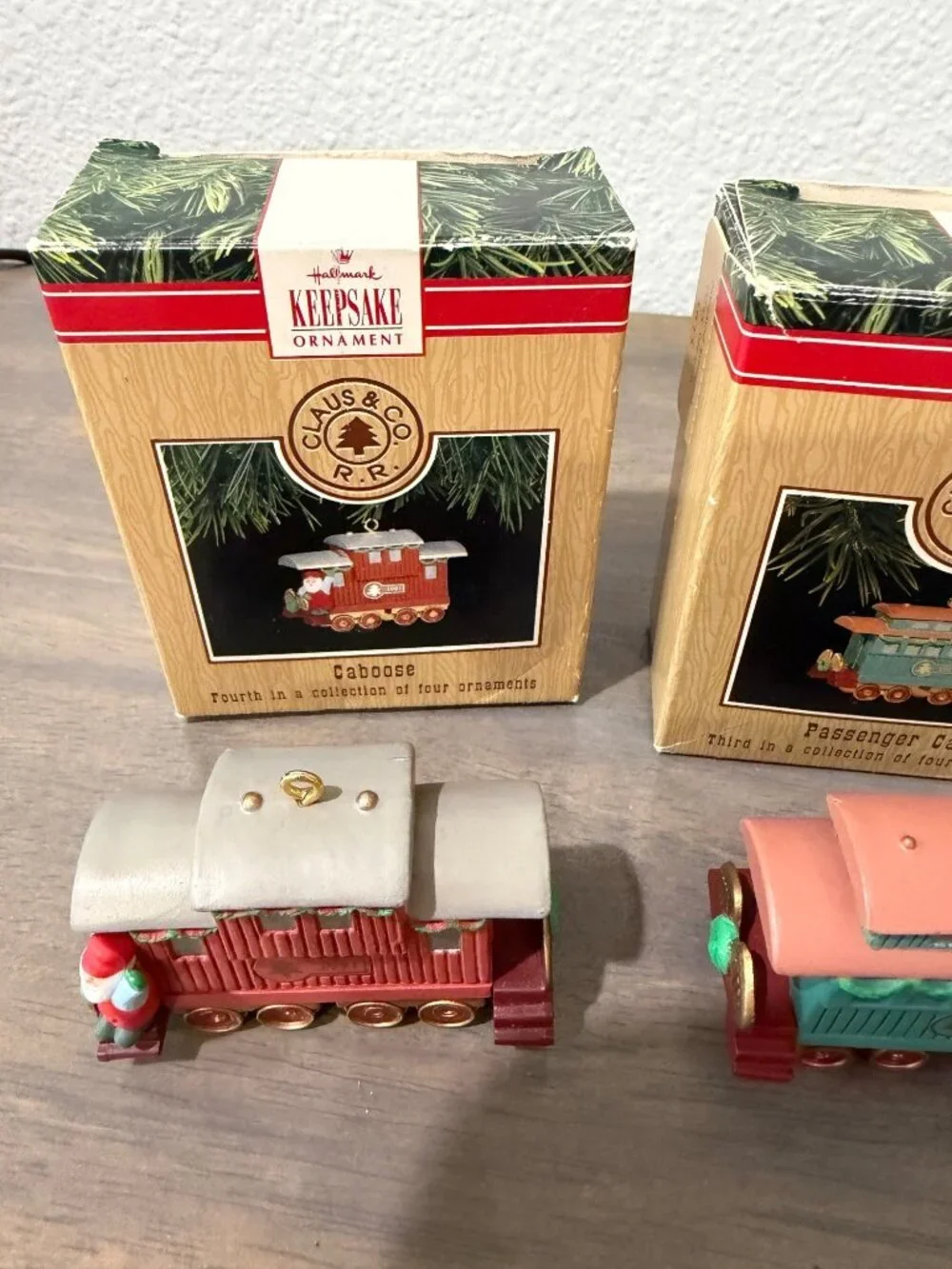 Hallmark Keepsake Ornaments Klaus & CO RR Train Locomotive Cars Set 4